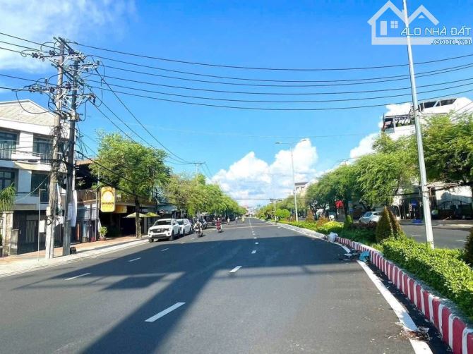 🏦BÁN NHÀ MẶT TIỀN ĐƯỜNG 30/4 GẦN VÒNG XOAY ĐƯỜNG 3/2 - P. HƯNG LỢI , CẦN THƠ