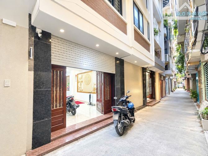 BÁN NHÀ PHÂN LÔ PHỐ HÀM NGHI – 38M², 7 TẦNG, Ô TÔ ĐỖ CỬA, GIÁ 10,5 TỶ, 2 Thoáng