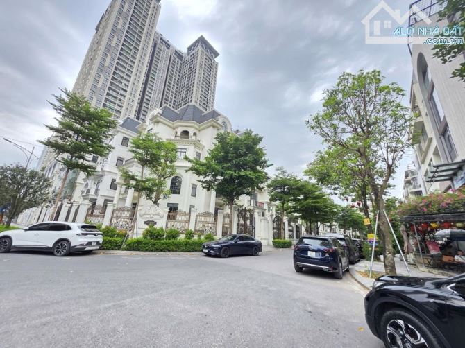 BÁN NHÀ LIỀN KỀ HD MON HÀM NGHI KINH DOANH 131M 6 TẦNG MẶT TIỀN 6M GIÁ 49.5 TỶ