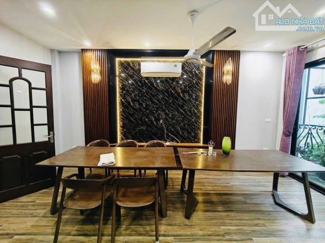 💎 BÁN NHÀ NGỌC LÂM, BỒ ĐỀ: 56M² X 6 TẦNG, SÁT PHỐ, GIÁ 8,6 TỶ