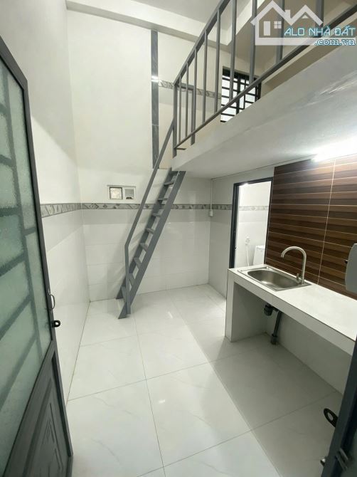 BÁN NHANH DÃY TRỌ 141M2 7 PHÒNG NGAY TÂN PHÚ TRUNG GIÁ 870TR