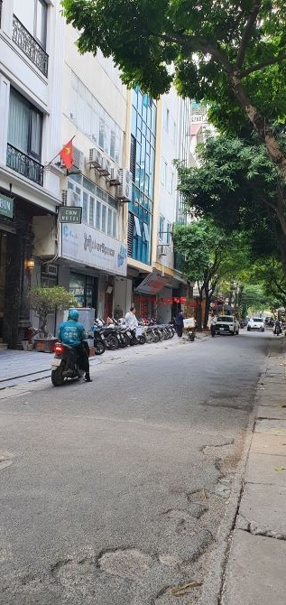 NHÀ ĐẸP 2 THOÁNG- NGUYỄN THỊ ĐỊNH - 50m2, 5T, DÒNG TIỀN TỐT