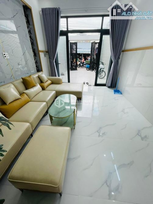 SỠ HỮU NGAY NHÀ 4 TẦNG MỚI ĐẸP CÓ THANG MÁY MẶT TIỀN CHỢ TRẦN BÌNH TRỌNG 80m2 GIÁ 10.x TỶ
