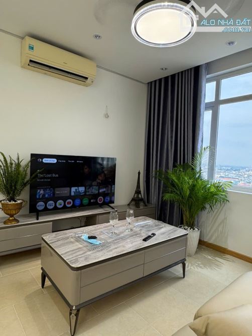 CC Bảy Hiền Lô góc tầng cao, 81m2 , 2pn, 2wc