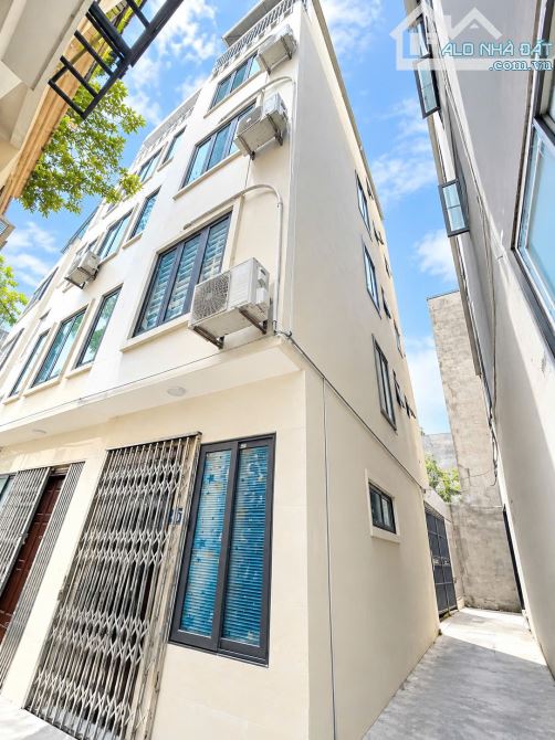 BÁN NHÀ PHỐ TRẦN CUNG, 35M2, 5 TẦNG, LÔ GÓC 2 THOÁNG, 7,5 TỶ, 50M RA PHỐ, NGÕ THÔNG