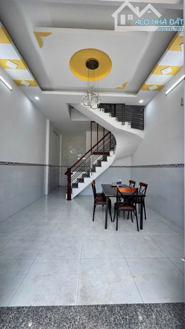 Nhà đẹp 1 lầu, đường 6m thông ngay Liên Khu 45, gần Tân Kỳ Tân Quý- 3.8 Tỷ