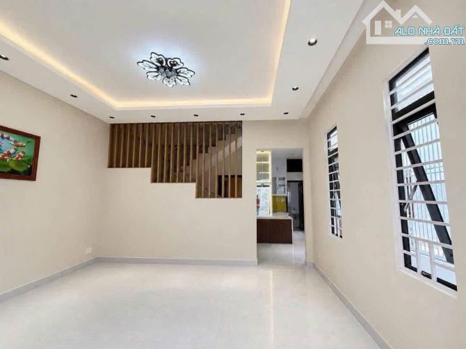 🔥 Nhà 2,5 tầng, góc 2 mặt kiệt oto Hà Huy Tập , đối diện Bãi tắm Thanh khê , nhỉnh 6 tỷ