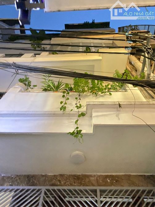 BÁN NHÀ - NGỌC HÀ - BA ĐÌNH - 50M - 5 TẦNG - MẶT TIỀN 4 M - GIÁ 18 TỶ