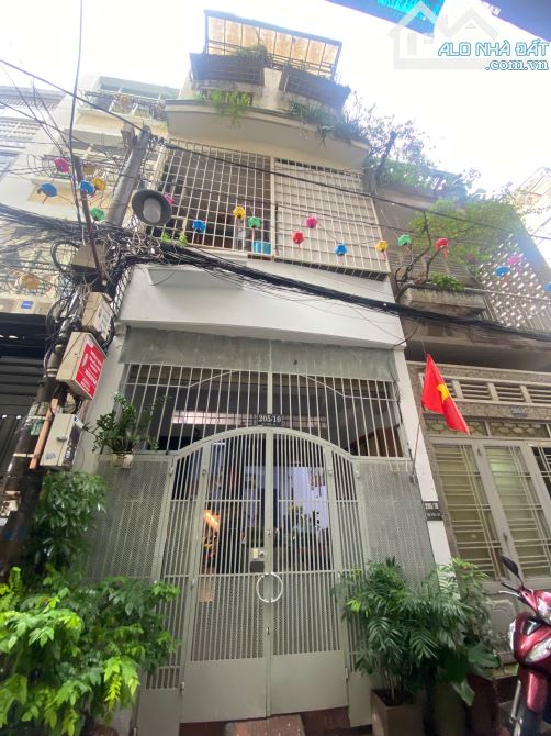 SIÊU H.IẾM - HXH BÙI VIỆN,P.PNL, QUẬN 1 - DT: 4m x 15m - 4 TẦNG - GIÁ: 17,X TỶ