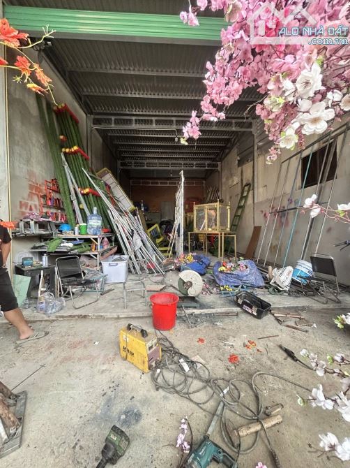 Bán Nhà Xưởng Nguyễn Thị Thảnh.Hóc Môn. 97m2,Ngang 6m hẻm xe tải, giá rẻ