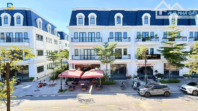 2,5 TỶ NHẬN SHOPHOUSE 4 TẦNG – MIỄN LÃI VAY 3 NĂM!