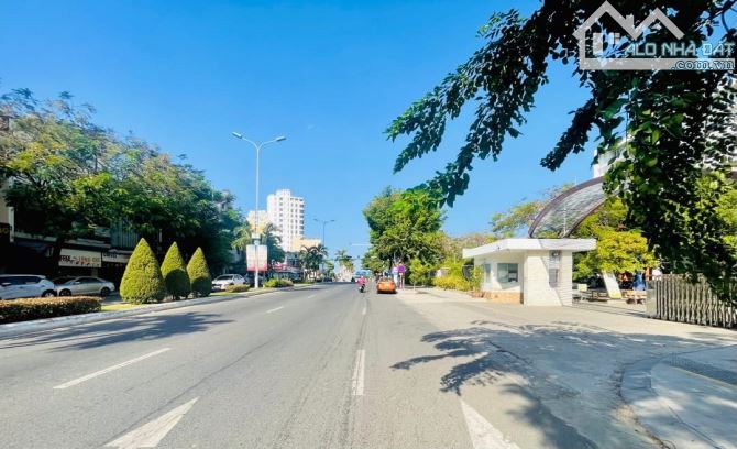 Toà Căn Hộ 6 Tầng Hoà Cường - 125m2 - Siêu Dòng Tiền 160Trieu - Thang máy - 23tyX.