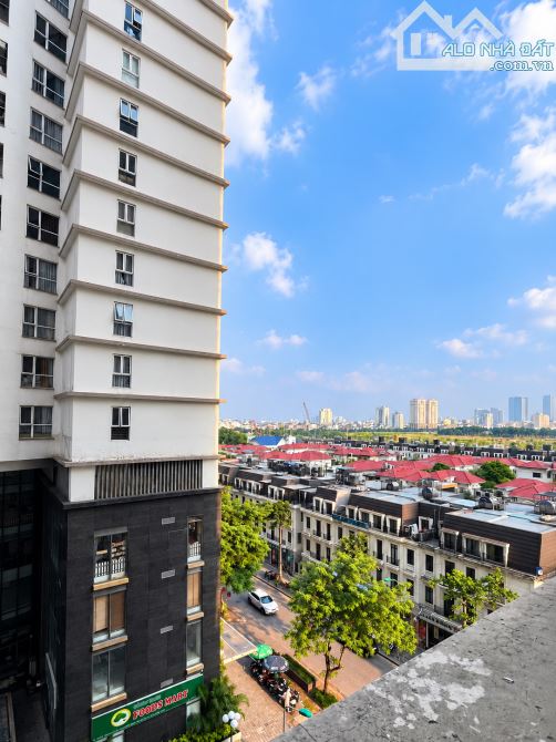 Bán căn hộ Ngoại Giao Đoàn 120m2, 3 ngủ, giá chào 12 tỷ, có slot ô tô