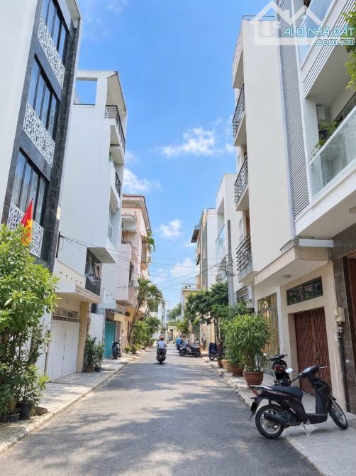 Khu Cư xá Lữ Gia; Nhà ĐẸP 6 tầng 4x15m - Đường 8m BÀN CỜ - HIẾM NHÀ BÁN - Chỉ 16,5 Tỷ