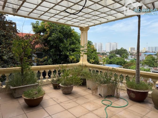 17,5 TỶ SỞ HỮU BIỆT THỰ LÔ GÓC VIEW HỒ AN BIÊN – HÀNG HIẾM GIA VIÊN! Diện tích 160m