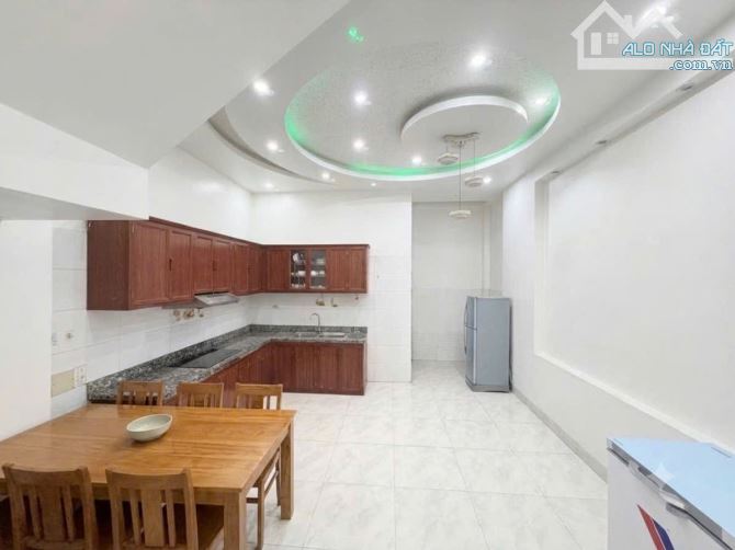 Bán Nhà 3 Tầng Phố Phương Lưu Đông Hải Diện tích 71m2