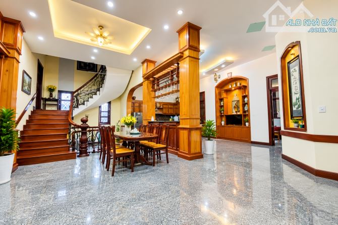 SIÊU PHẨM BIỆT THỰ LÔ GÓC PHẠM TỨ – GẦN 500M² – NGANG 21M – TRUNG TÂM KHUÊ TRUNG, CẨM LỆ,
