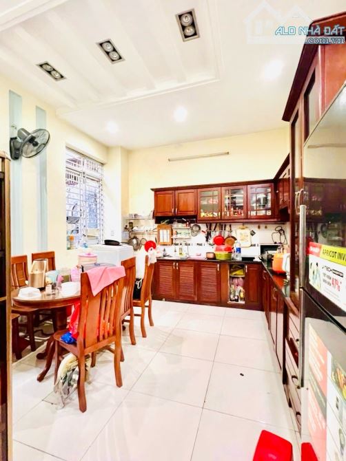 TÂN SƠN NHÌ 60m2 - 3 tầng - giáp Tân Bình - Bình Thạnh - Phú Nhuận - nhỉnh 7 TỶ