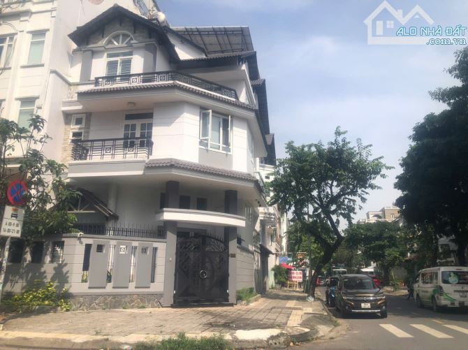 BIỆT THỰ GÓC 2MT KINH DOANH KHU INTRESCO 6B ĐƯỜNG PHẠM HÙNG .TPHCM