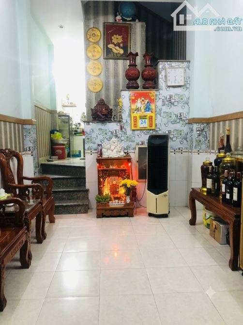 BÁN NHÀ ĐẸP 3 tầng Trần Thủ Độ (3.2x12.5m) - 3PN - HẺM THÔNG THOÁNG - Chỉ 4,6 tỷ