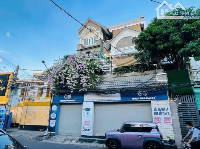 Bán nhà mặt tiền NƠ TRANG LONG SÁT 30/4 vị trí siêu đẹp ngang 10m giá 7,5 tỷ