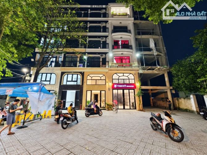 Bán Gấp Dòng Tiền 100Tr/Th. Ô Tô Vào Nhà , Ngã Tư Sở , Thanh Xuân. 111M 8T MT 5,2m 31,9 t