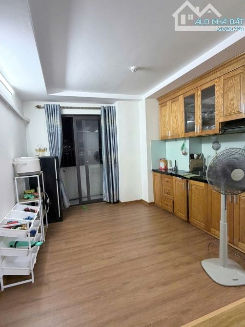 Bán căn CC cao cấp Ct1 Bộ Tư Lệnh Yên Nghĩa, cạnh Ga Tàu, Bến xe 65m2 - 3 tỷ hơn