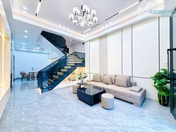 SIÊU PHẨM NHÀ PHỐ 4 TẦNG ĐỘC LẬP – THIẾT KẾ HIỆN ĐẠI, SANG TRỌNG 🔥 siêu Phẩm Đội Văn, Hồ