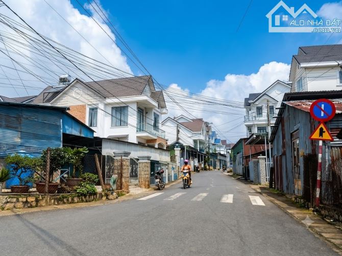 CHỈ 5,5 tỷ _ NHÀ MẶT TIỀN KINH DOANH GẦN CHỢ THÁI PHIÊN