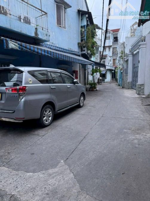 Bán nhà HXH 1T1L 135 Nguyễn Cửu Vân Bình Thạnh gần Cầu Thị Nghè 53m2 Có HĐT 12tr/tháng