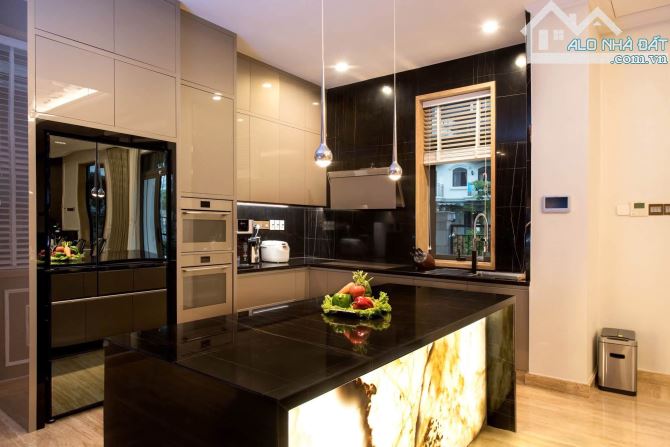 🏡 BÁN NHÀ VIỆT HƯNG, PHƯỜNG VIỆT HƯNG – 75M² – 7 TẦNG – 10.5 TỶ – THANG MÁY – FULL ĐỒ