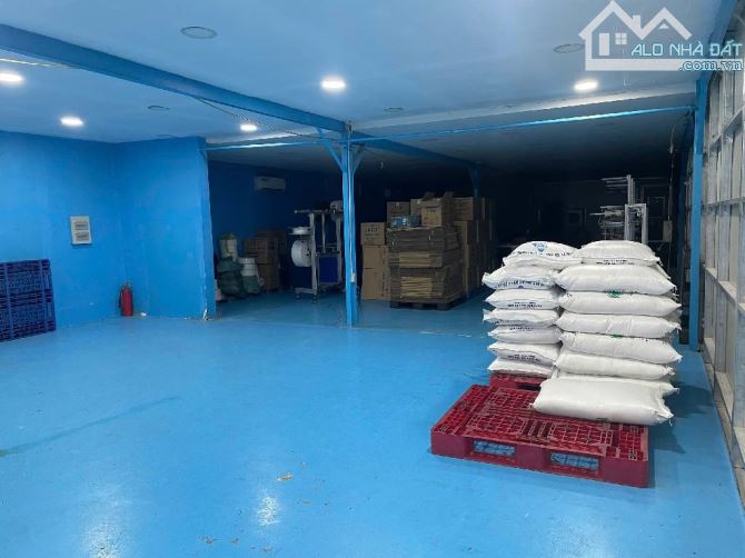 BÁN XƯỞNG PHAN VĂN ĐỐI- 1800M2 FULL THỔ CƯ- XƯỞNG SẠCH ĐẸP SỬ DỤNG NGAY - GIÁ 54 TỶ