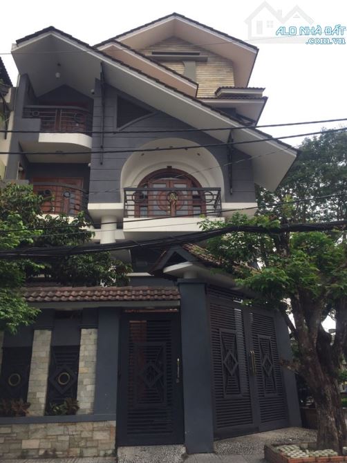 Biệt thự khu bảo vệ 24/7 Phổ Quang 274m2 đất 13x22m 4 lầu sang xịn