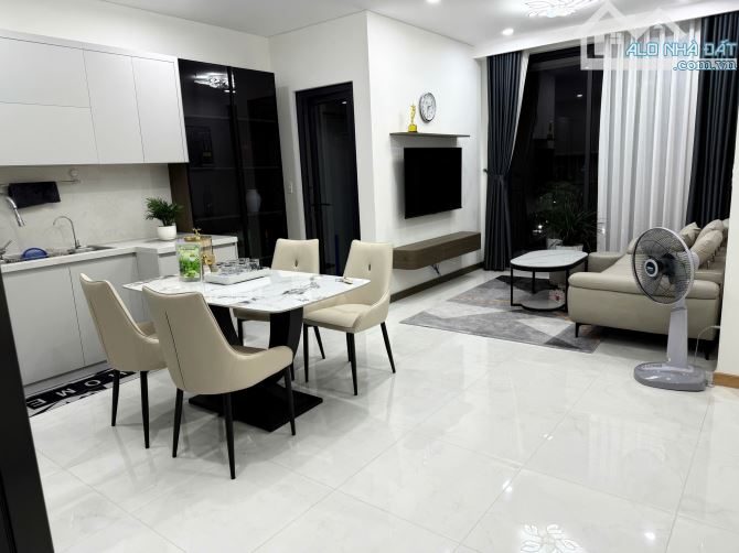 Cần bán căn hộ cao cấp 2 phòng ngủ + 2 WC dự án Sentosa Sky Park