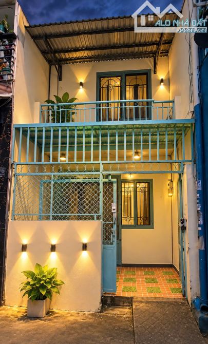 Hàng hiếm-Nhà Gần Công Viên Làng Hoa Chi 2,950