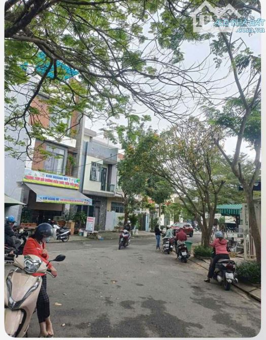 *Bán nhà 2 tầng, đường Hòa Mỹ 8, Ngay trường cấp 2, vừa ở vừa kinh doanh, dt 97m2
