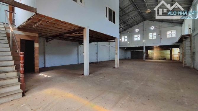 GIẢM SÂU CÒN 18,5 TỶ ĐẤT MẶT TIỀN TÂN XUÂN 2, HÓC MÔN, CÓ XƯỞNG 400M² VÀ 3PN