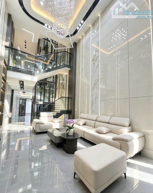 🏡 BÁN NHÀ NGUYỄN VĂN CỪ, PHƯỜNG BỒ ĐỀ – 58M² – 7 TẦNG – 8.9 TỶ – Ô TÔ – THANG MÁY