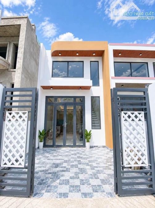 CHỈ 500 TRIỆU NHẬN NHÀ LỬNG 3PN PHƯỜNG TÂN TRIỀU CÁCH CHỢ 500M. GẦN TRƯỜNG HỌC