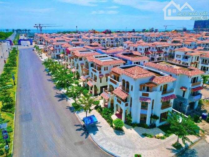 BIỆT THỰ GÓC SHLD NGAY BIỂN 2MT ĐƯỜNG LỚN, GIÁ CHỈ 60 TỶ/ CĂN, CUỐI NĂM NHẬN SỔ