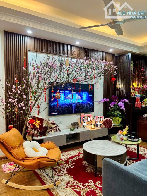 Bán chung cư học viện hậu cần Ngọc Thụy, Long Biên 84 mét, 2 ngủ, 2 vệ sinh, giá 4 tỷ