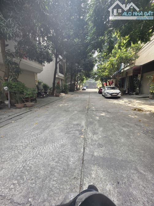 Bán Nhà 3.5 Tầng Khu k15, Ninh Xá, Mt 5.5m Dt 82m2 Giá 13 Tỷ
