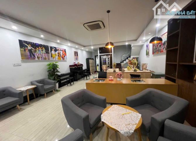 BÁN NHÀ VINHOMES BẾN ĐOAN GIÁ RẺ NHẤT THỊ TRƯỜNG.