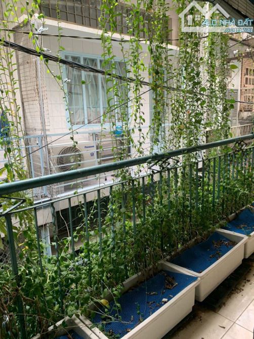 BÁN NHÀ CĂN GÓC ,SÁT MẶT TIỀN LÊ VĂN SỸ, QUẬN 3 – 64M2 - 3 TẦNG – GIÁ 11,5 TỶ