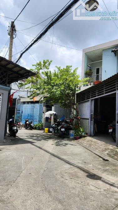 5,7 TỶ - NHÀ C4 - 2 PN, HẺM XE HƠI - ĐẶNG VĂN BI, TRƯỜNG THỌ