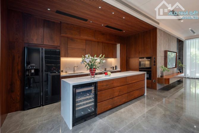 BÁN NHÀ LỆ MẬT, PHƯỜNG VIỆT HƯNG 87M2, 6 TẦNG, 12.8 TỶ, THANG MÁY, Ô TÔ TRÁNH