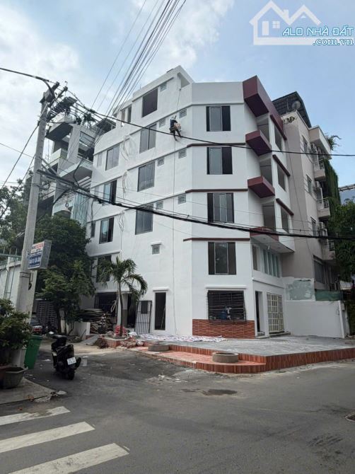 BÁN TOÀ CĂN HỘ HOMESTAY - NGUYỄN VĂN LƯỢNG, PHƯỜNG 17- HĐ THUÊ 130TR/THÁNG - GIÁ 28.5 TỶ
