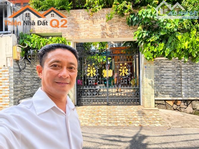 BÁN BIỆT THỰ NGUYỄN THỊ ĐỊNH, NGANG 10M, HẺM XE TẢI THÔNG, SÂN VƯỜN RỘNG – 24,5 TỶ