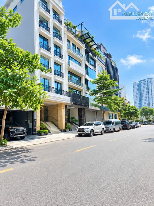 BÁN TÒA VĂN PHÒNG MẶT PHỐ NGUYỄN QUỐC TRỊ – 105M², 8 TẦNG, MT 6,5M – GIÁ 70 TỶ