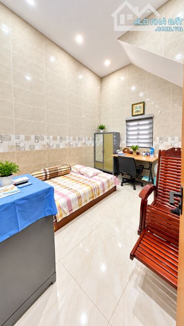 Bán nhà phường An Phú Đông quận 12, gần ĐH Nguyễn Tất Thành, 60m², dân trí cao,7,5tỉ